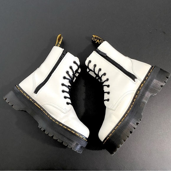 Dr. Martens Jadon Platform Lace Up Combat Boots White Leather Chunky Feminine - Picture 10 of 15
